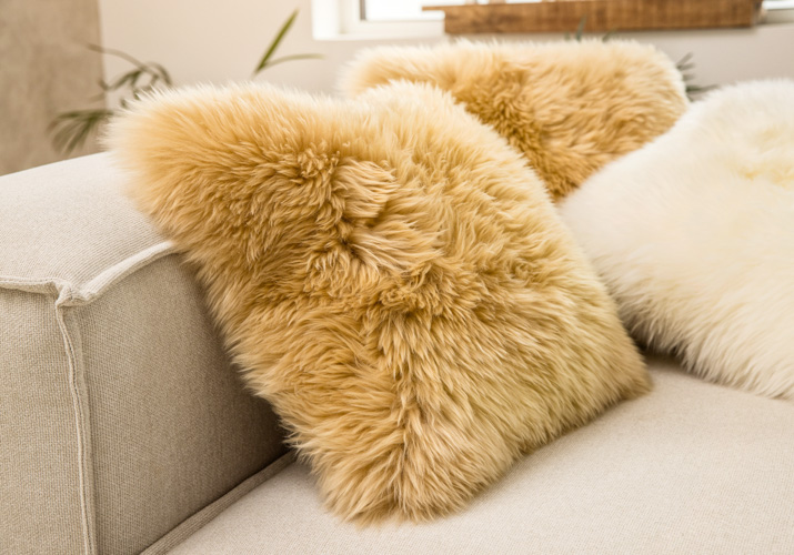 Alpaca fur cushion