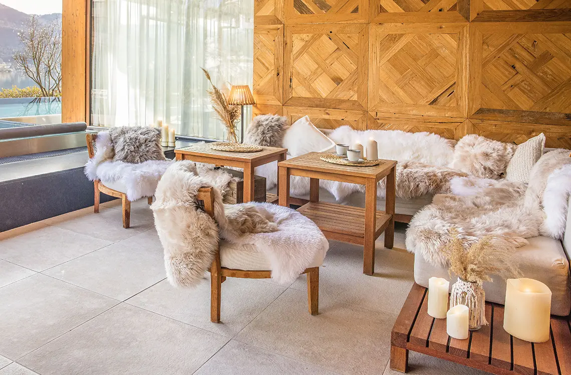 Terasse Gartenmöbel Lammfell