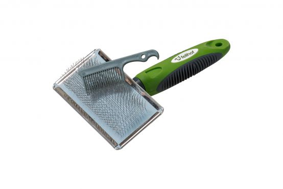 Lambskin Brush with Cleaning Comb